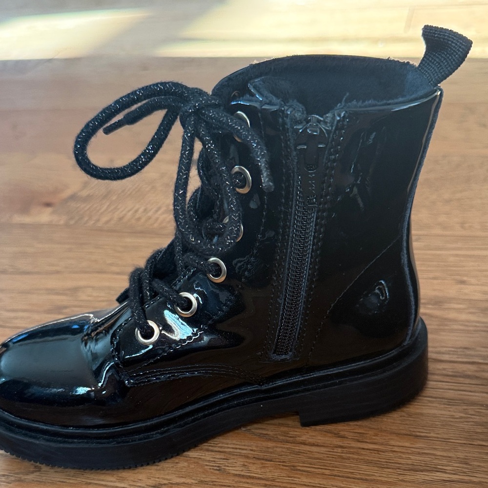 H&M patent Black Lace-Up Boots - Picture 3 of 3